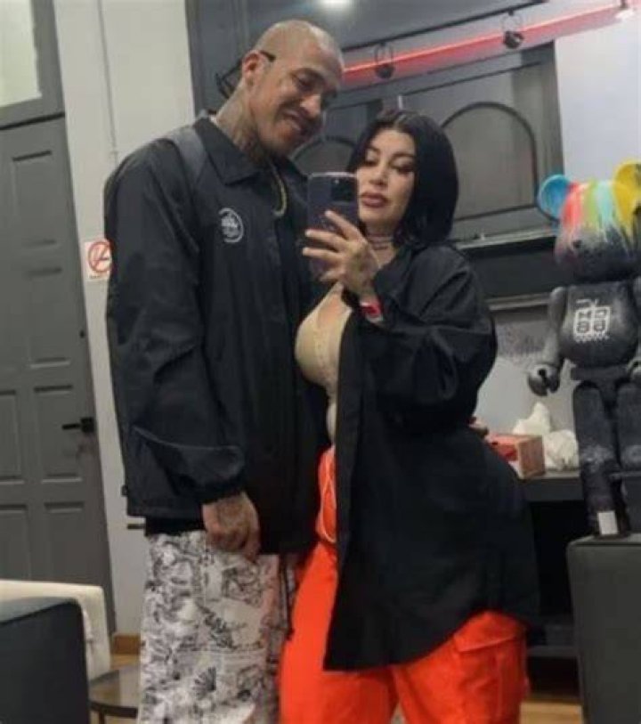 Lefty SM’s Married Wife and Children Meet The Rapper’s Partner María