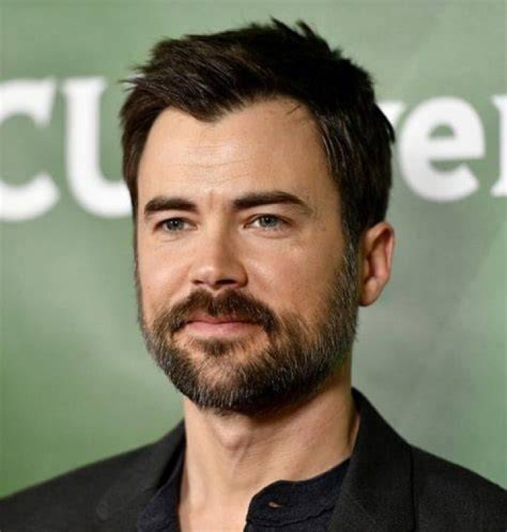 Matt Long Age, Net Worth, Wife, Family, Height and Biography TheWikiFeed