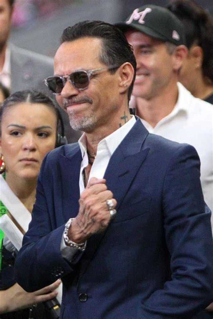 What Is Marc Anthony & Nadia Ferreira’s Age Gap? His New Wife is 3
